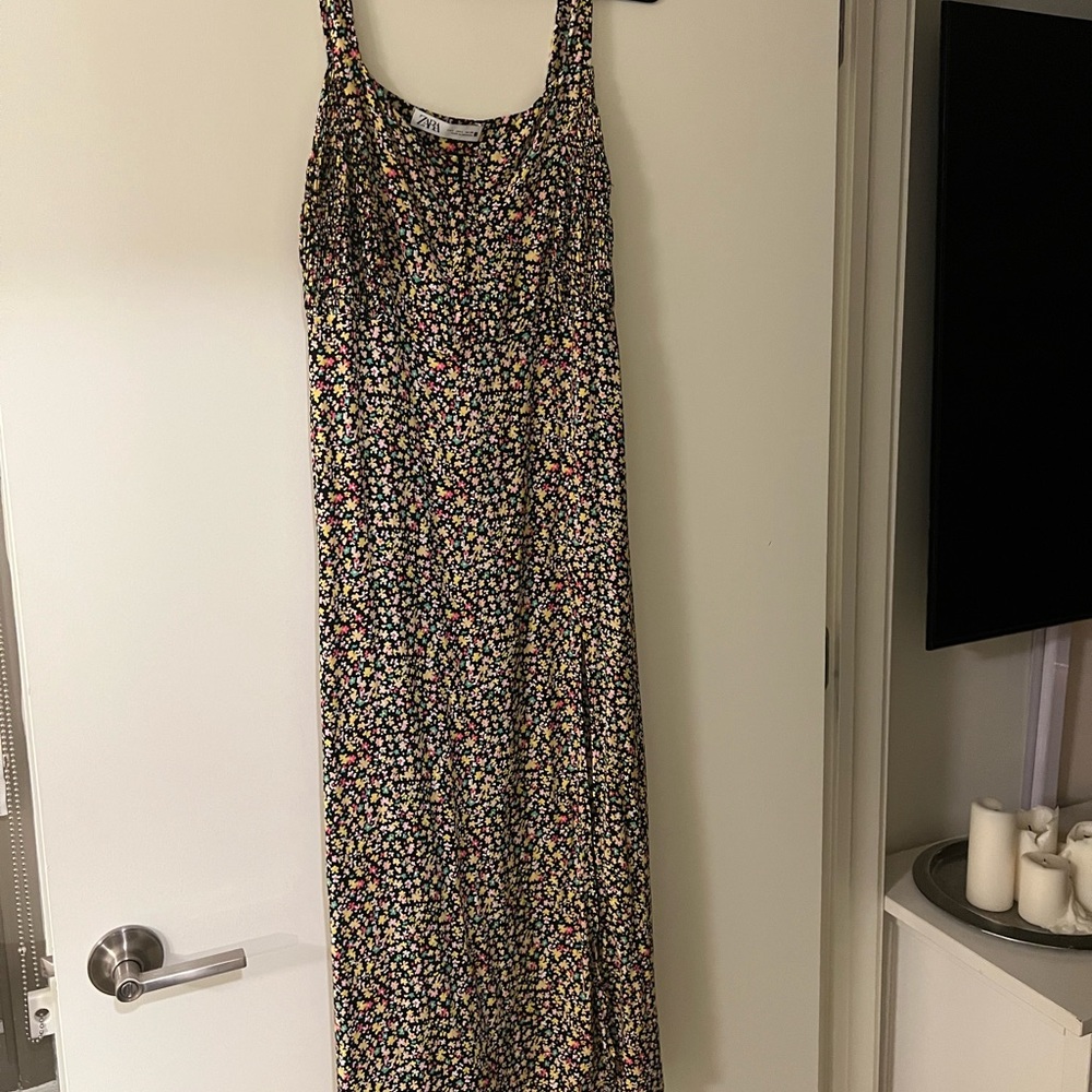 Zara floral midi dress with slit